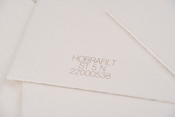Hobra զտիչ-ստվարաթուղթ ալկոհոլի ֆիլտրման համար (400 x 400 մմ) x100